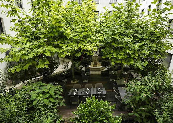 Hotel Paris Gare Montparnasse TGV